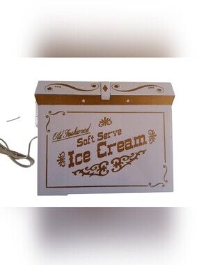 New VTG Nostalgia Old Fashioned Soft Serve Ice Cream Maker Rare Find